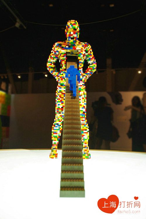 风靡全球"乐高积木展"观看攻略!