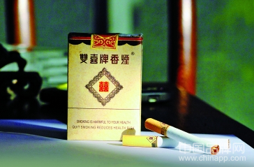 11;黄鹤楼-硬感恩 湖北中烟工业有限责任公司 1500元/条