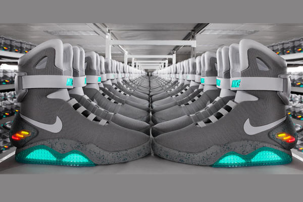 回到未来2剧情成真nike今年推出自动系带airmag