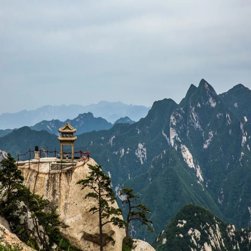 中国十大爬山好去处 中国登山好去处排名 国内爬山去哪里比较好