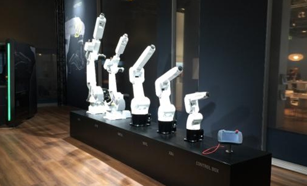 中國科技領域崛起的象征！珞石機器人亮相德國法蘭克福展會