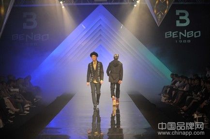 BENBO正式签约古巨基 2011F/W时尚发布秀震撼上演