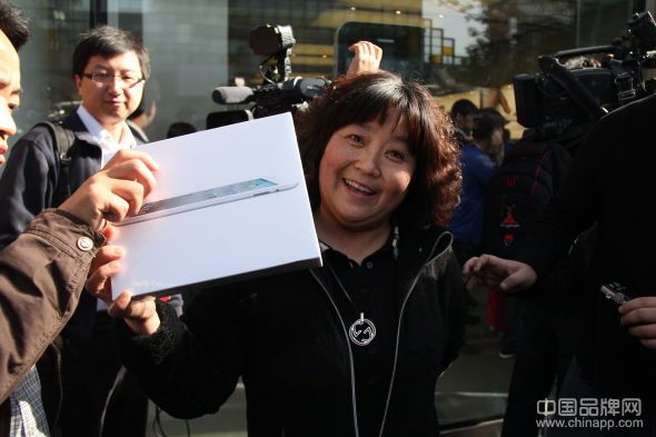 苹果iPad 2今日国内上市 起售价很给力