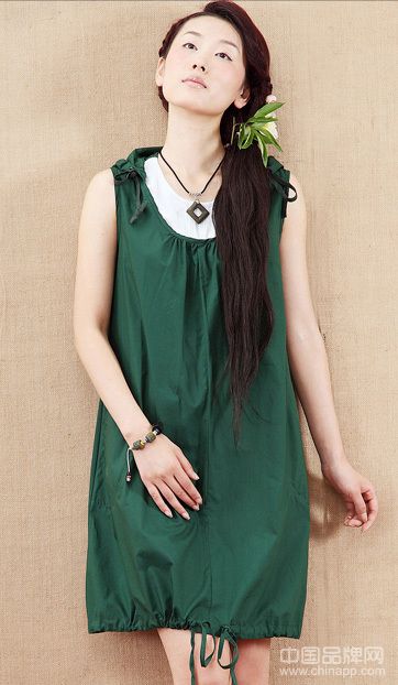 2011夏装新款女装无袖背心连衣裙长裙双领设计