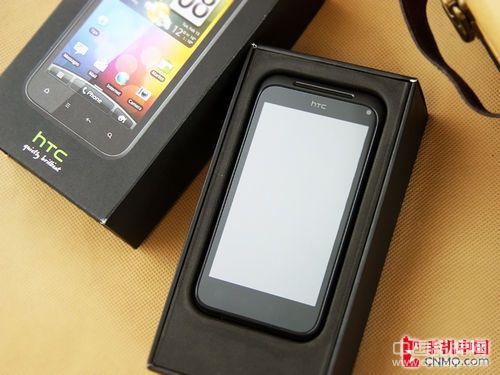 HTC Incredible S正面图片