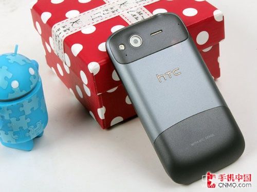 HTC Desire S背面图片