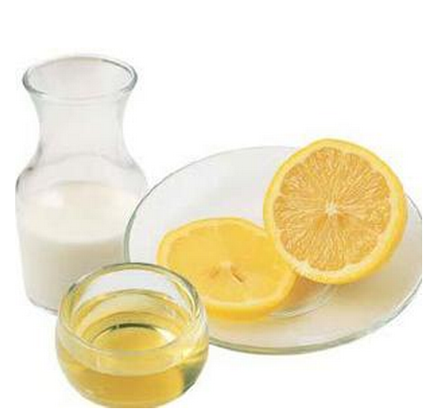 民间有效祛痘小偏方 让你美白无痘印