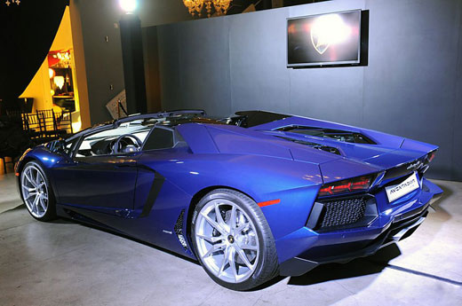 兰博基尼Aventador-LP700-7