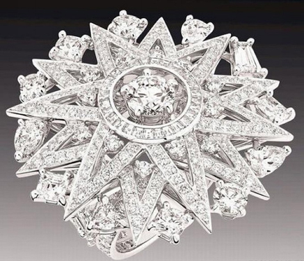 Chanel（香奈儿）将推出钻石珠宝系列纪念版