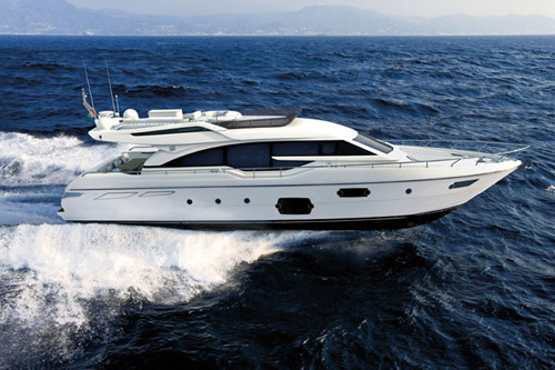 法拉帝游艇推出革新之作「Ferretti 690」