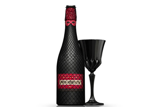 Gaultier 携手白雪香槟推出 Brut Cuvee 设计款