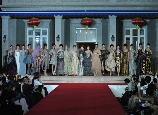 Vivienne Westwood「红毯高级定制系列」时装秀