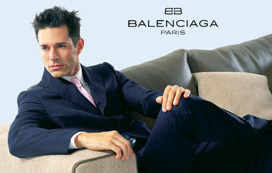 Balenciaga 在巴黎开设首间男士专卖店