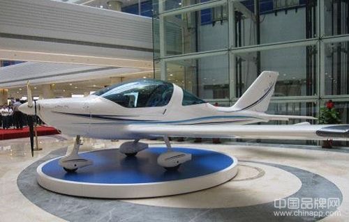 欧洲明星Sting S4轻型运动飞机登陆中国