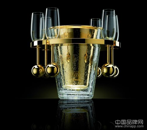 Van Perckens 打造世界最昂贵的黄金香槟冰桶