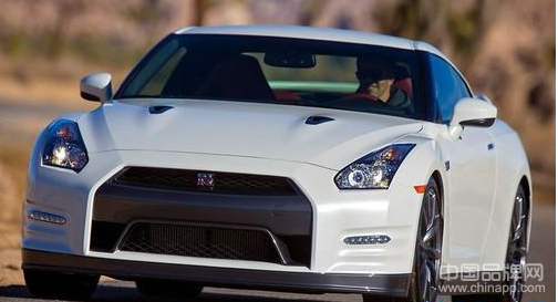 2014款日产GT-R 售价公布 约62万起