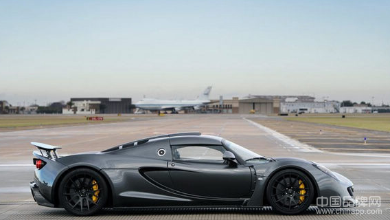 Hennessey Venom GT跑车打破0-300KM/H加速纪录