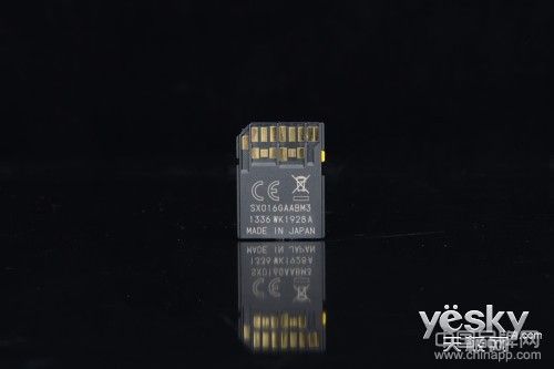 高性能 东芝极至超速SD存储卡16GB报599元