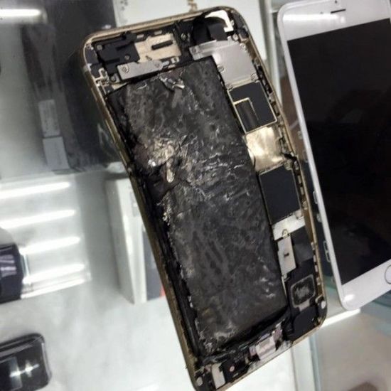一iPhone6 Plus充电时爆炸