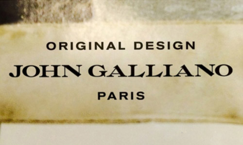 John Galliano更换新Logo 欲重振品牌形象1