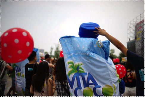 不仅有“小蓝帽”，Vita Coco(唯他可可)花样玩法嗨翻草莓星球6