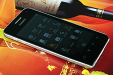 华为最新款智能手机:华为荣耀3C畅玩版