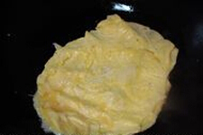 韭黄炒鸡蛋制作过程