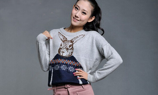 套头毛衣怎么搭配短裤