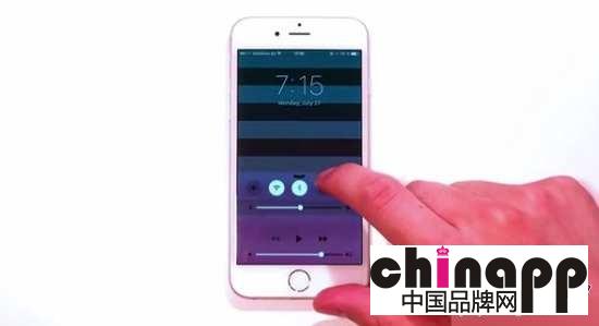 新一代iPhone：屏幕大进化支持Force Touch1