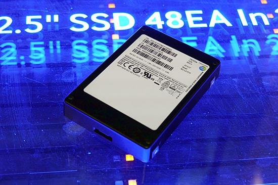 三星推出全球比较大的SSD硬盘：16TB1