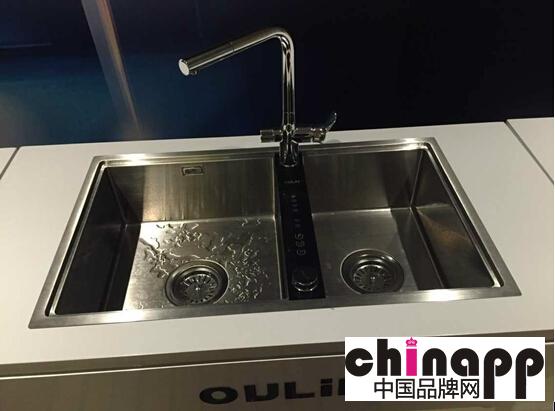 欧琳发布厨房净水新品 不止是水槽与净水器的组合2