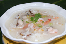 海鲜粥的做法：鲜菇海鲜粥