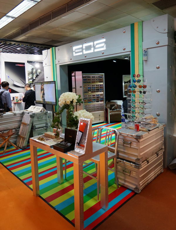 法国轻奢潮牌EOS在2015北京国际眼镜展推出新品1