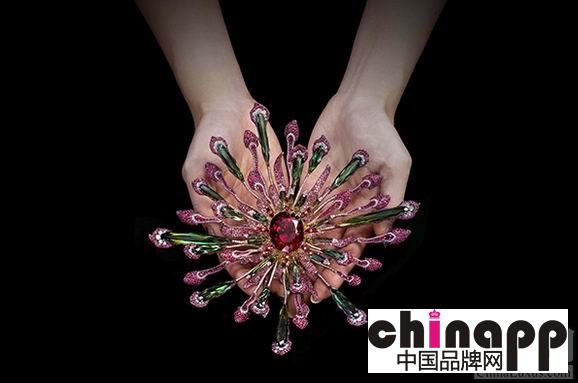 有位中国人 做出了世界最贵的珠宝3