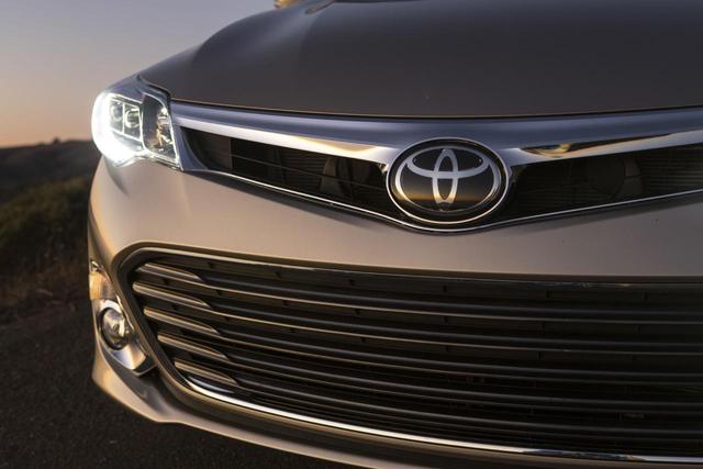 丰田计划年底销售能与车辆和公路通信的汽车1