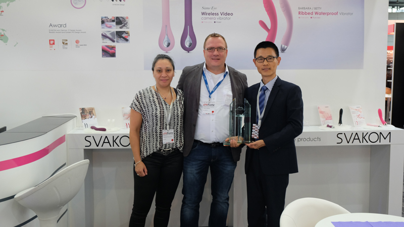 祝贺SVAKOM获得2015年度EROFAME比较佳创新品牌奖1