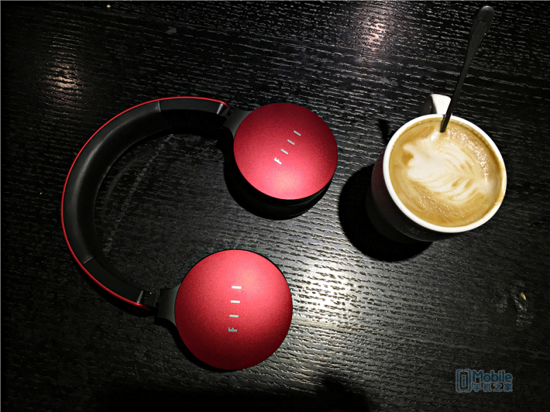 汪峰推出三款fiil耳机：售599元起4