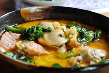 河蚌汤的做法：猪肝河蚌汤