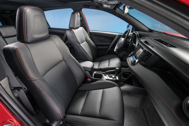 2016款丰田RAV4试驾体验 紧凑型SUV比较佳选择15