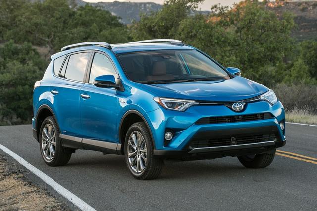 2016款丰田RAV4试驾体验 紧凑型SUV比较佳选择4