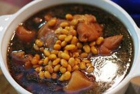 黄豆炖猪蹄的做法