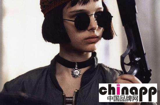 冷艳卡戴珊教你玩转Choker5