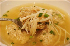 金针菇汤的做法：金针菇蛋花汤