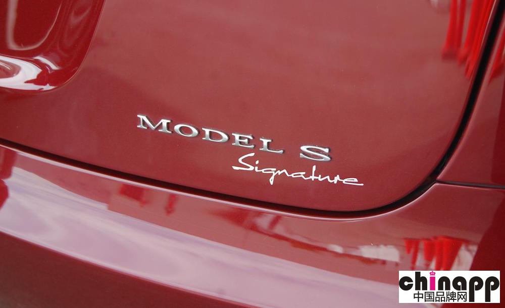 特斯拉Model X国内发售 96.1万起7
