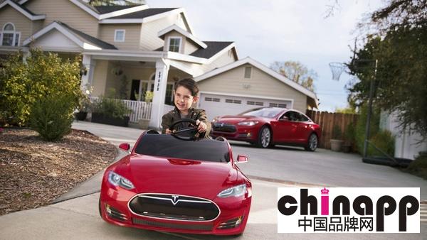 Tesla儿童电动车开始预售 仅499美元3