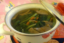 家常菠菜猪肝汤的做法