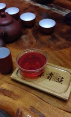 日本学生遇天价茶，48元一口!1