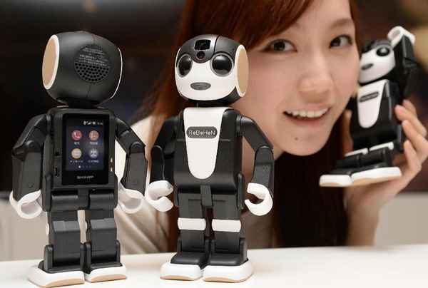 夏普机器人手机多少钱 夏普机器人外形手机发布1