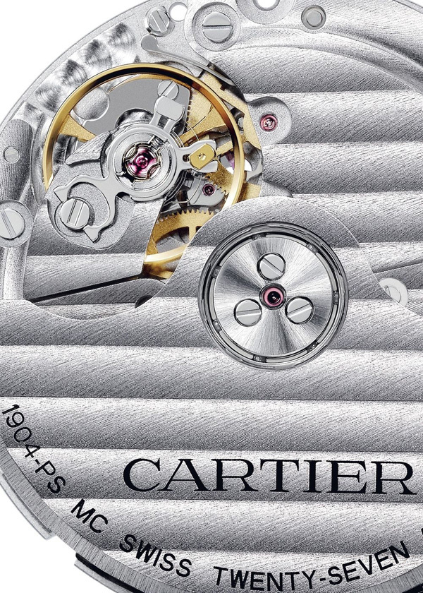 卡地亚Drive de Cartier腕表五月上市 散发独树一帜的魅力5