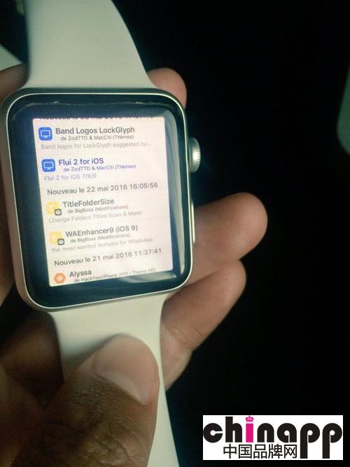 Apple Watch惊现Cydia：手表能越狱了？1